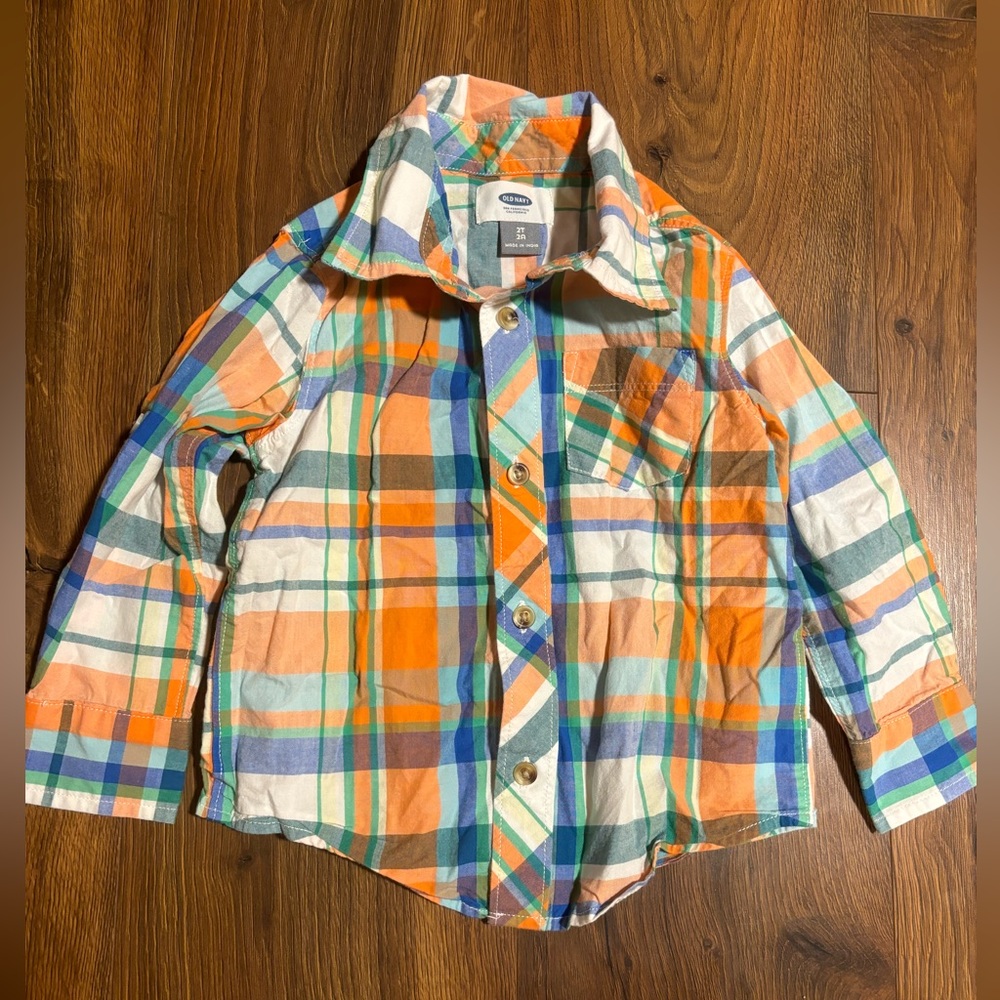 Old Navy Toddler Boys Plaid Button Up Long Sleeve Shirt